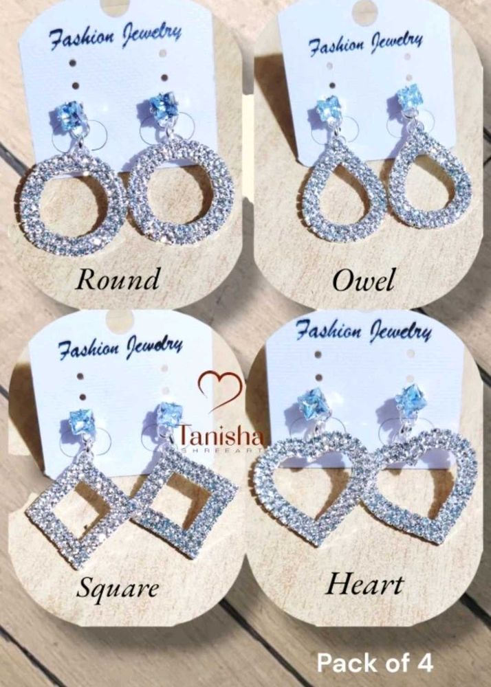 New Glowing Earrings Set