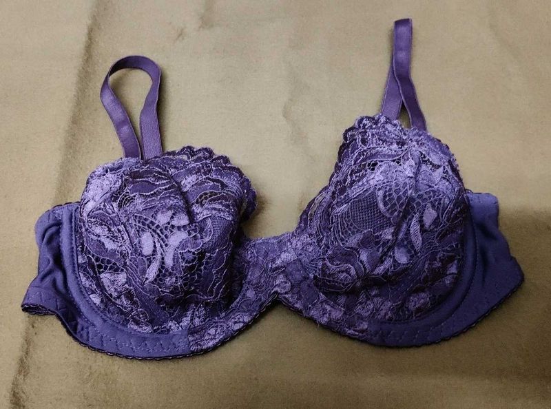 Lace Detail non Padded Bra