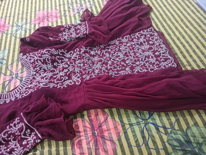 Very Pretty Dress For Women New Design