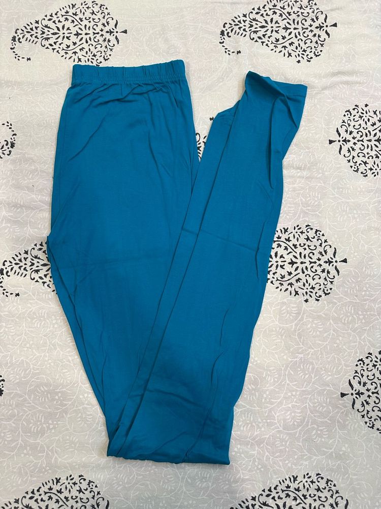 Avaasa Blue Leggings