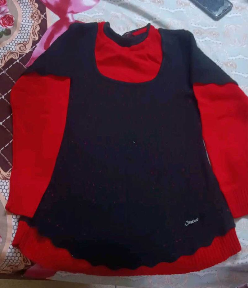 Red &amp; Black Knit Top