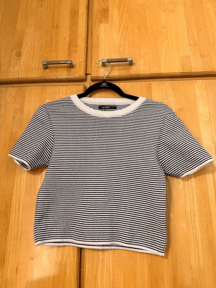 Striped Cropped Knit Top