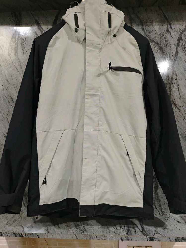 Men's Two-Tone Hooded Jacket