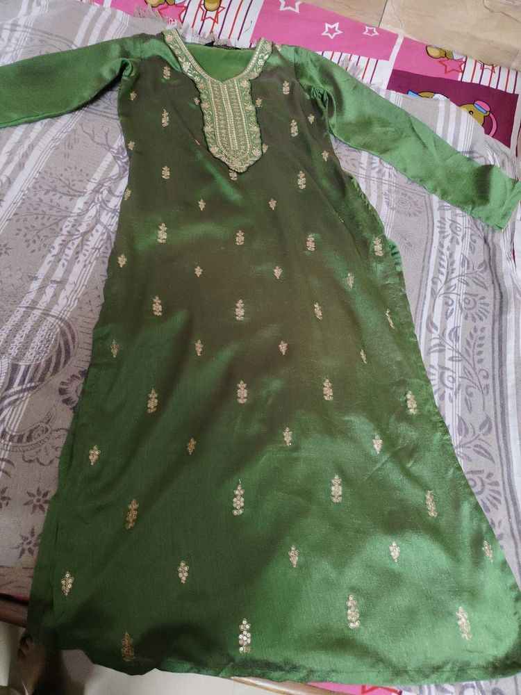 Elegant Green Kurti