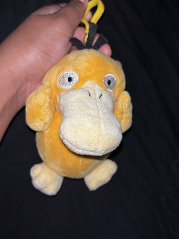 psyduck Pokemon Plush keychain