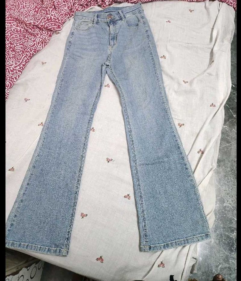 Light Wash Bell Bottom Jeans