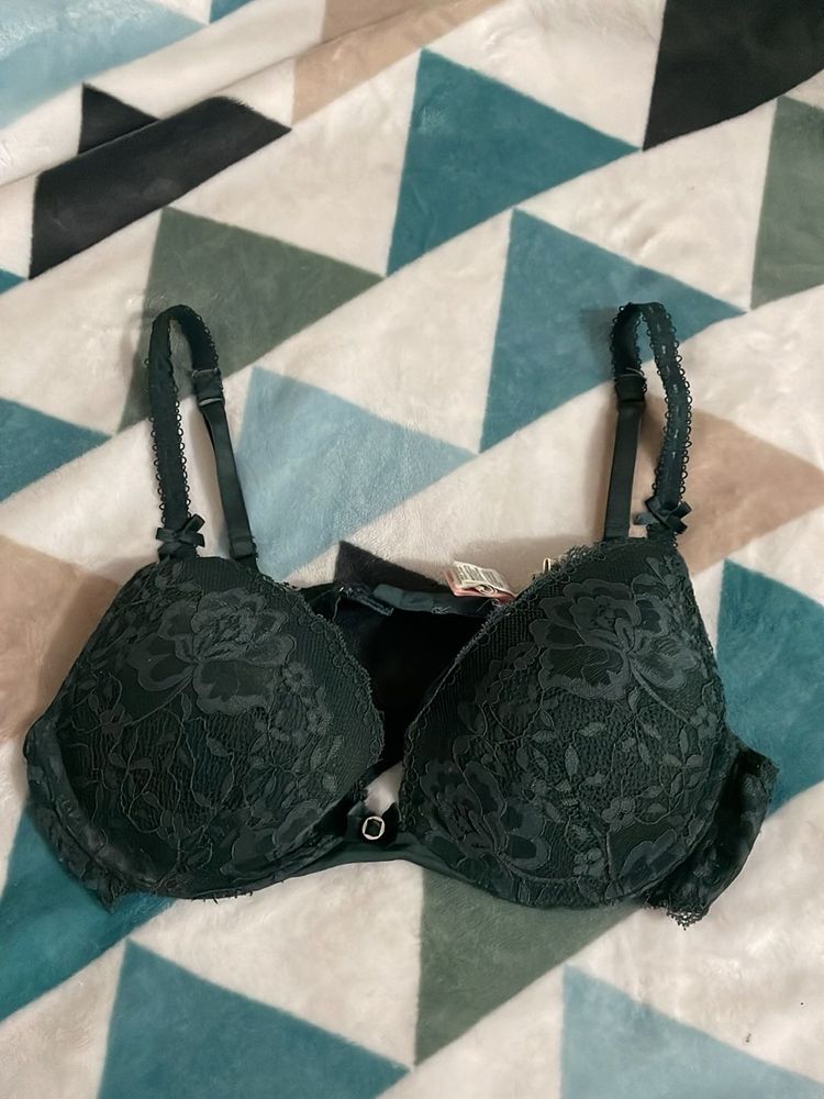 Hunkemoller Lace Detail Push-Up Bra