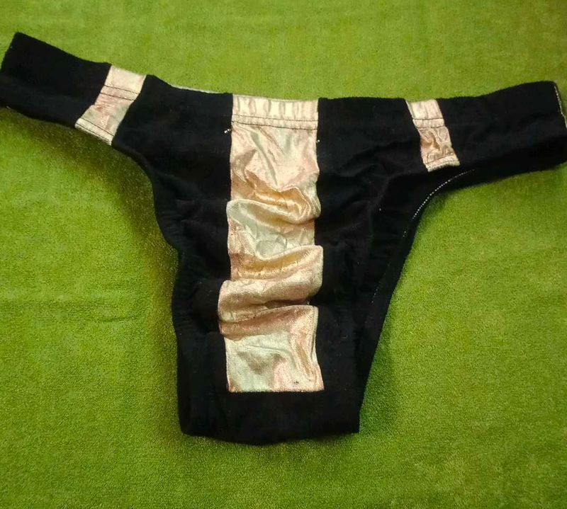 Vintage Black &amp; Gold thong