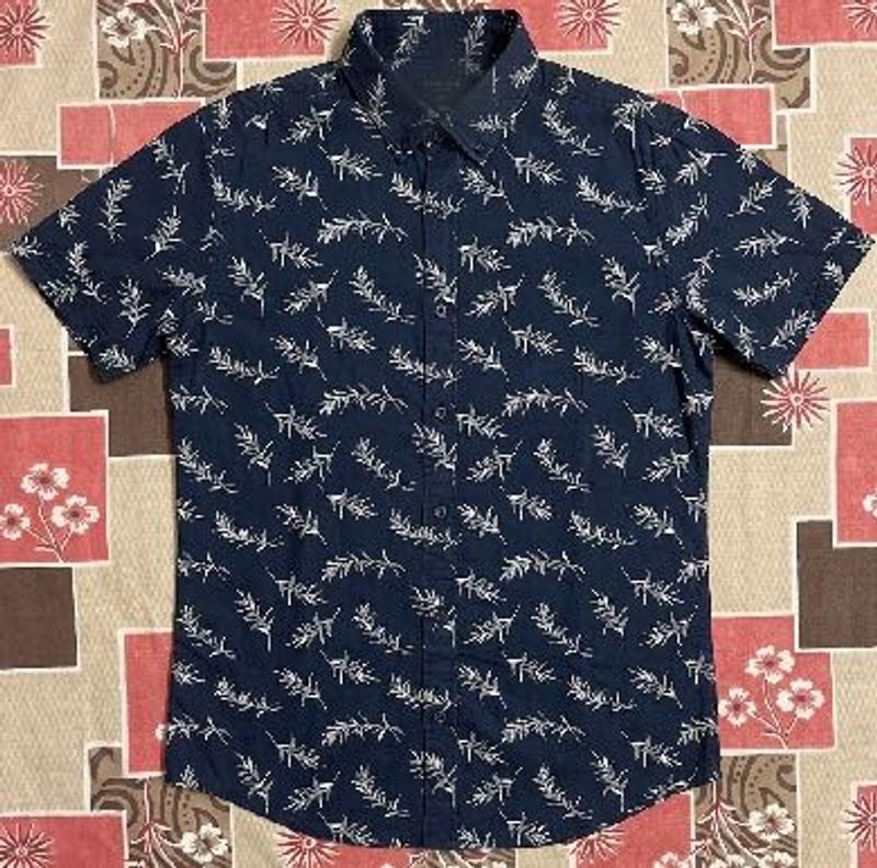 Men's Navy Blue Printed Short Sleeve Shirt