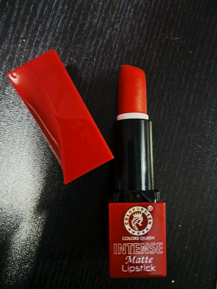 Intense Perfect Red Matte Lipstick💋
