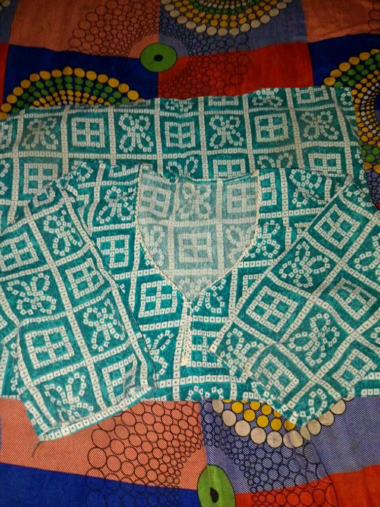 Teal &amp; White Ethnic Kurta