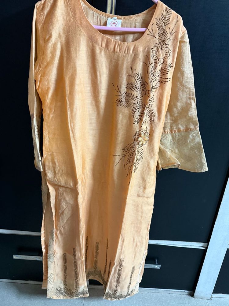 Peach Embellished Suit Serowsaki Work With Duppta