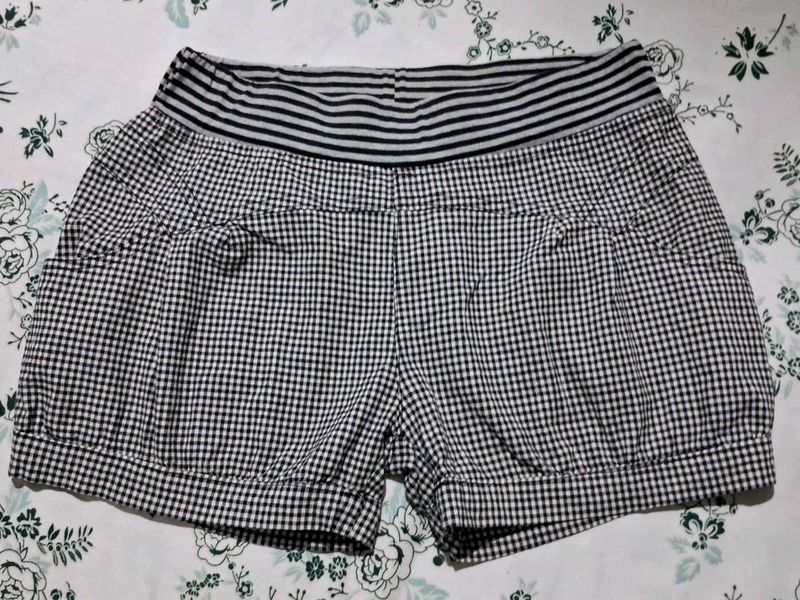 Cute Gingham Shorts