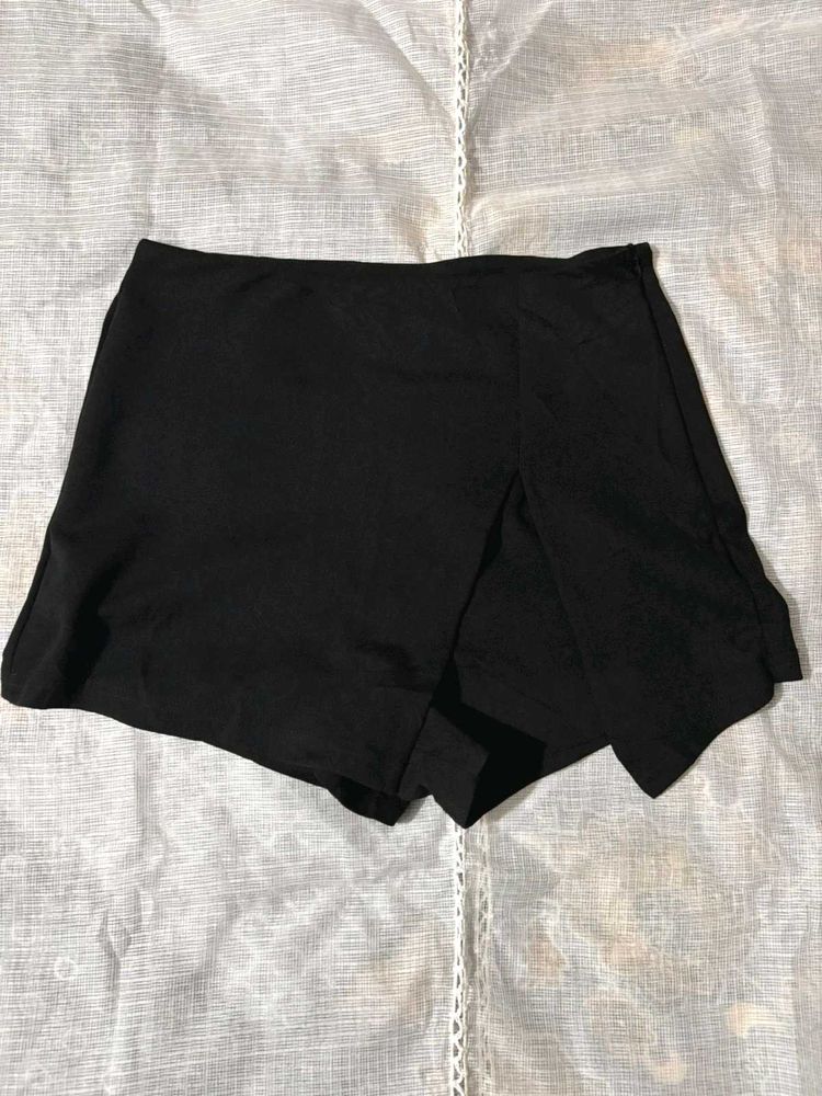 SHEIN SKORT