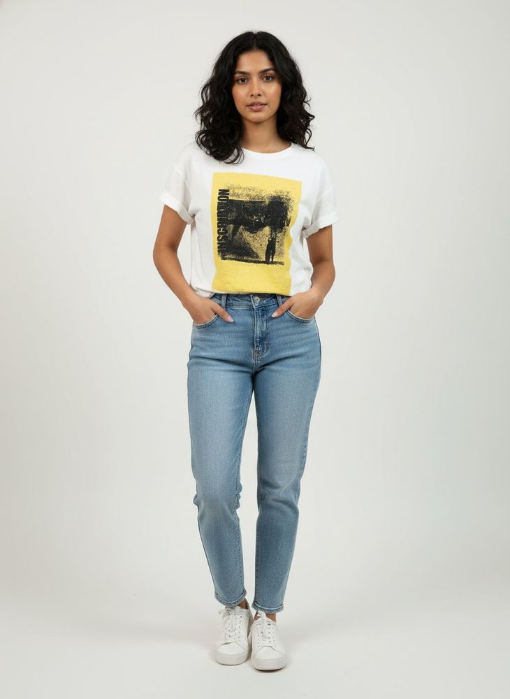 SALE - Graphic Print White T-Shirt