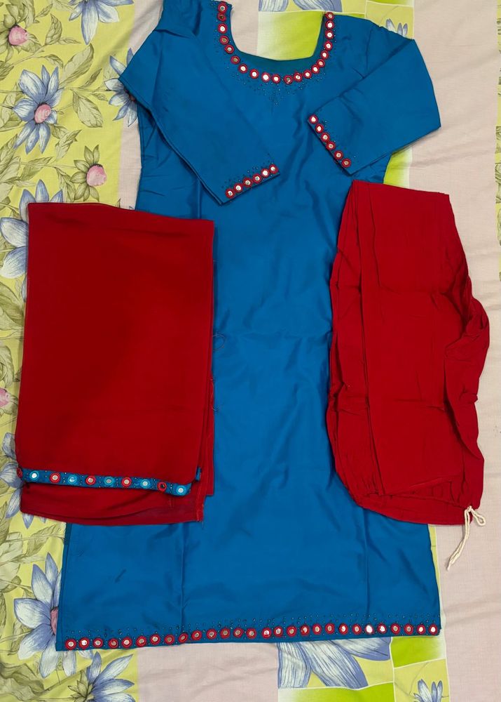 Blue Kurta Set with Red Pants
