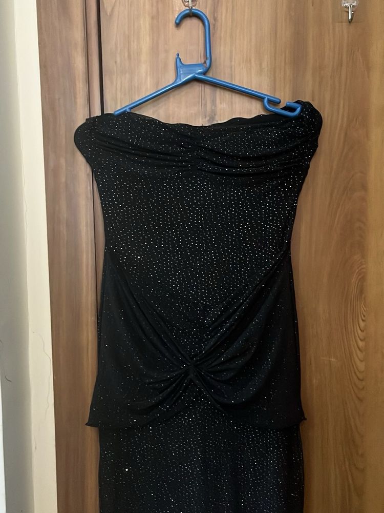 A prettiest sequin dress