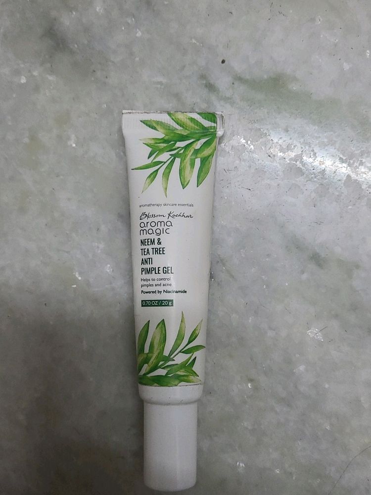 Aroma Magic Neem &amp; Tea Pimple Gel