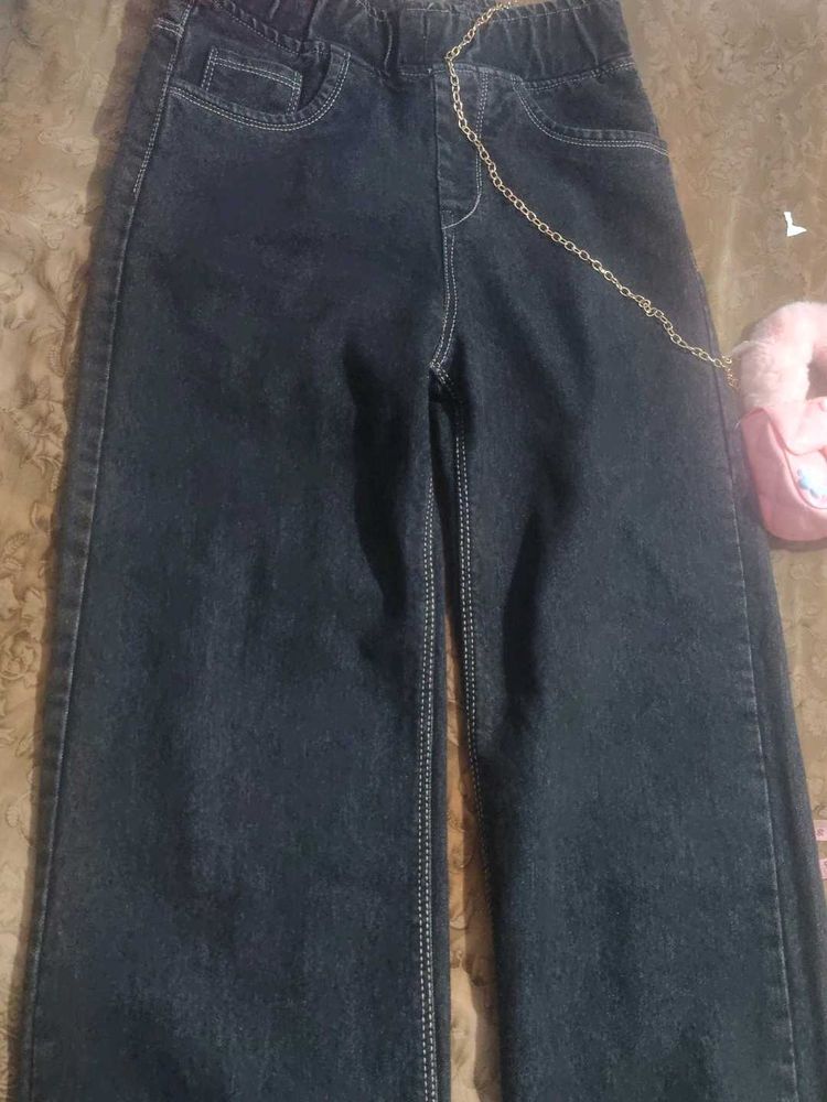 Wide Leg Denim Jeans with Chain Detail