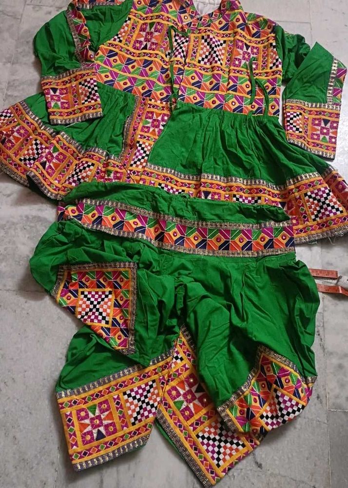 Embroidered Kurta Set