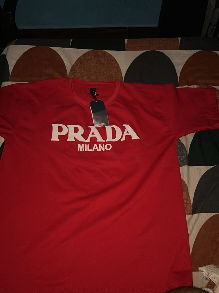 Red Prada Milano T-Shirt