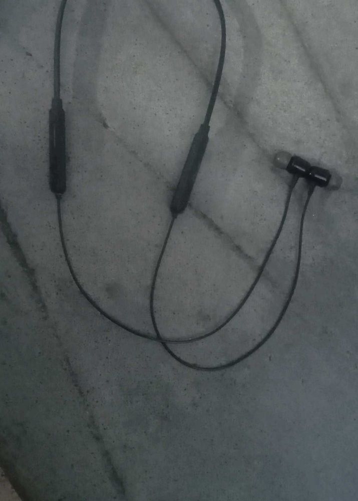 Bluetooth Neckband Earphones