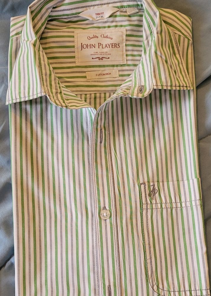 John  Players 40 Size Shirt Half Sleeve