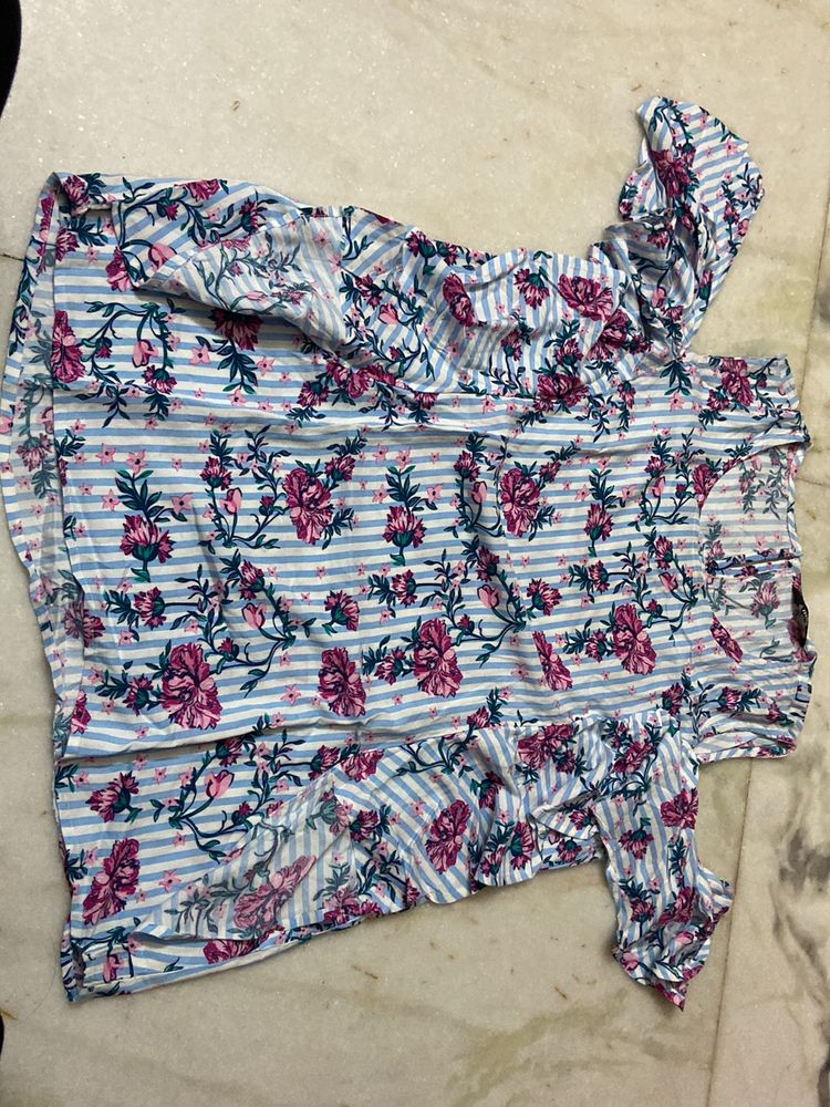 MAX FLORAL COLD SHOLDER TOP