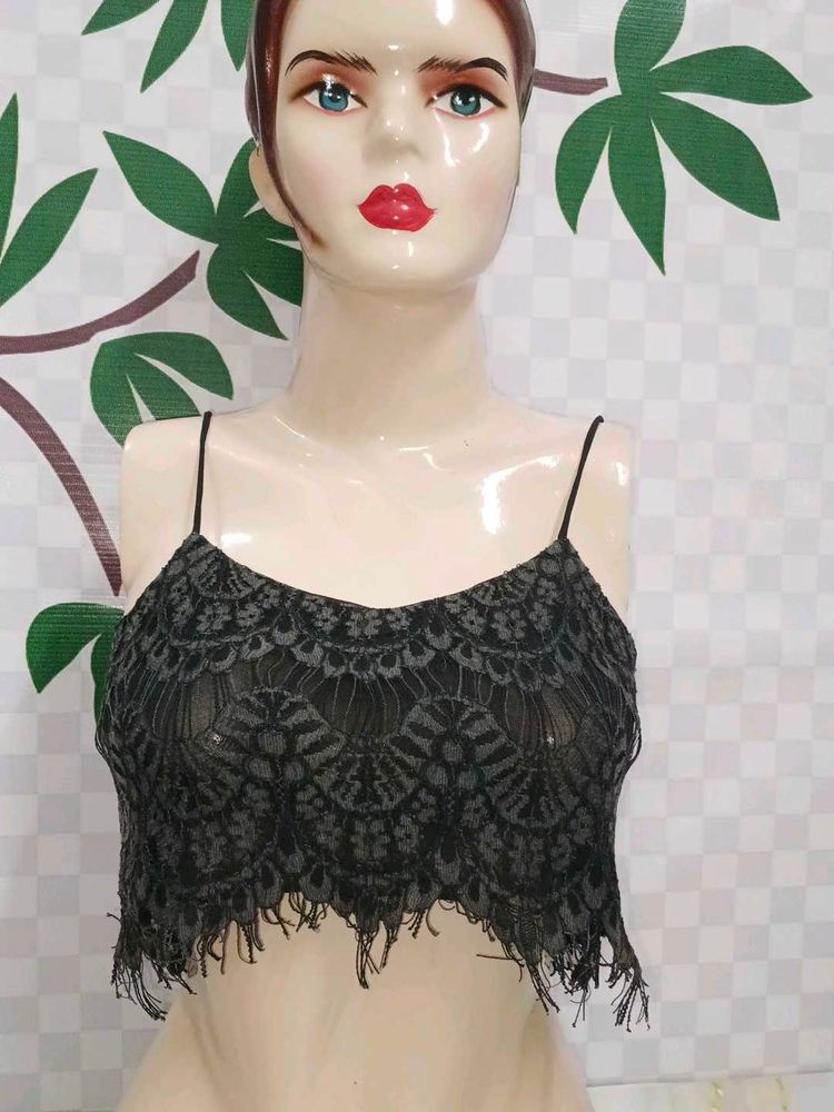 (1100)Black Lace Crop Top
