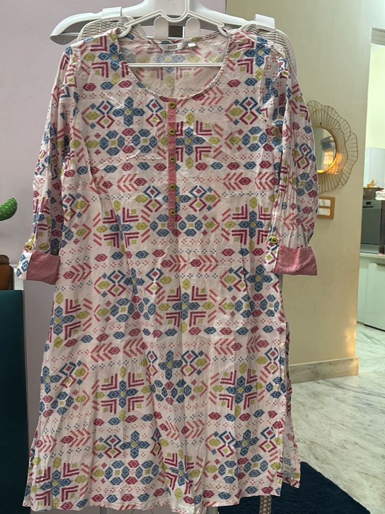 Multicolour straight line Decent Kurta