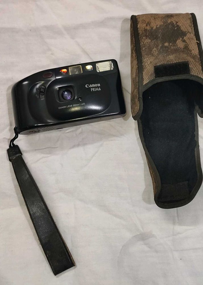 Canon PRIMA  Film Camera