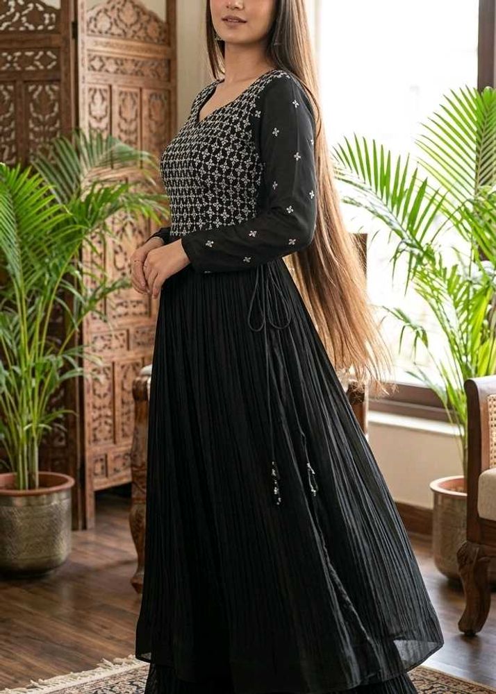 Elegant Olive green Embroidered Kurti Set