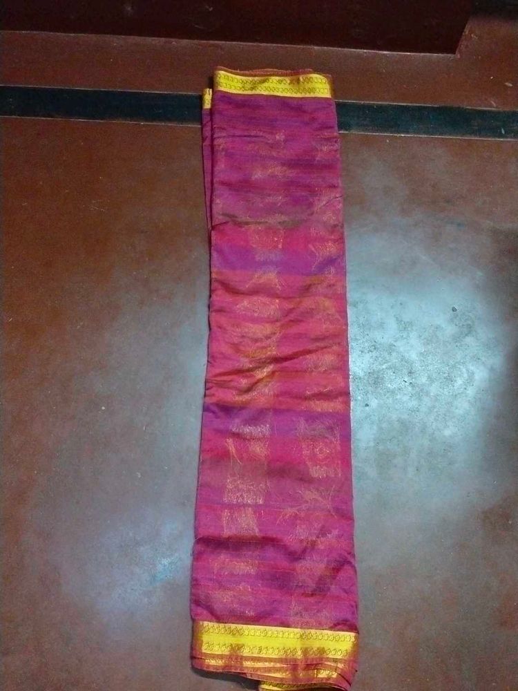 Elegant Pink &amp; Gold Saree