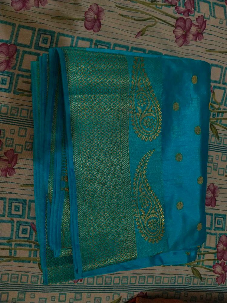 Elegant Blue &amp; Gold Silk Saree