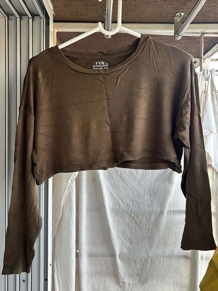 Cropped Long Sleeve Top