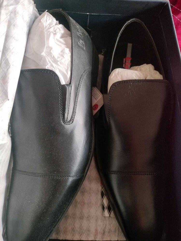 Classic Black Leather Formal Shoes