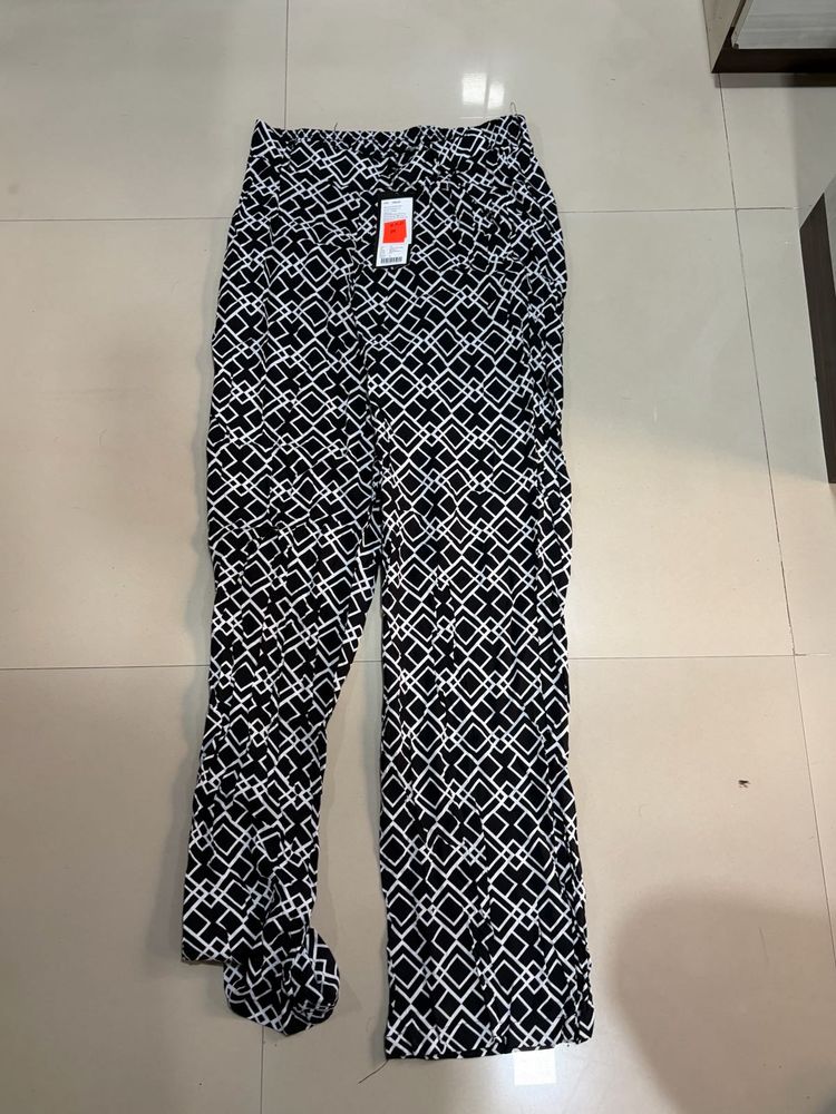 new with tag from russia Geometric Print Y2