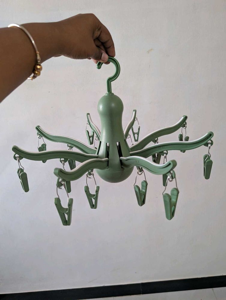 Price drop💥360° Foldable Cloth Drying hanger