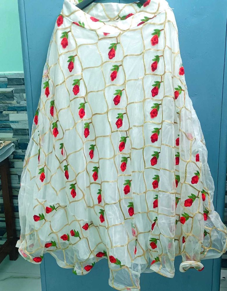 White Floral Embroidered Skirt