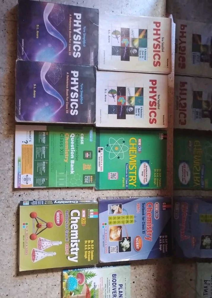 Physics &amp; Chemistry Textbooks for Class XI &amp; XII