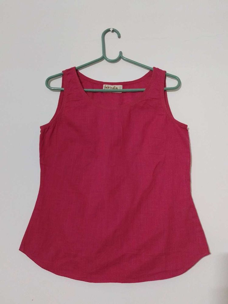 Sleeveless Kurta Top