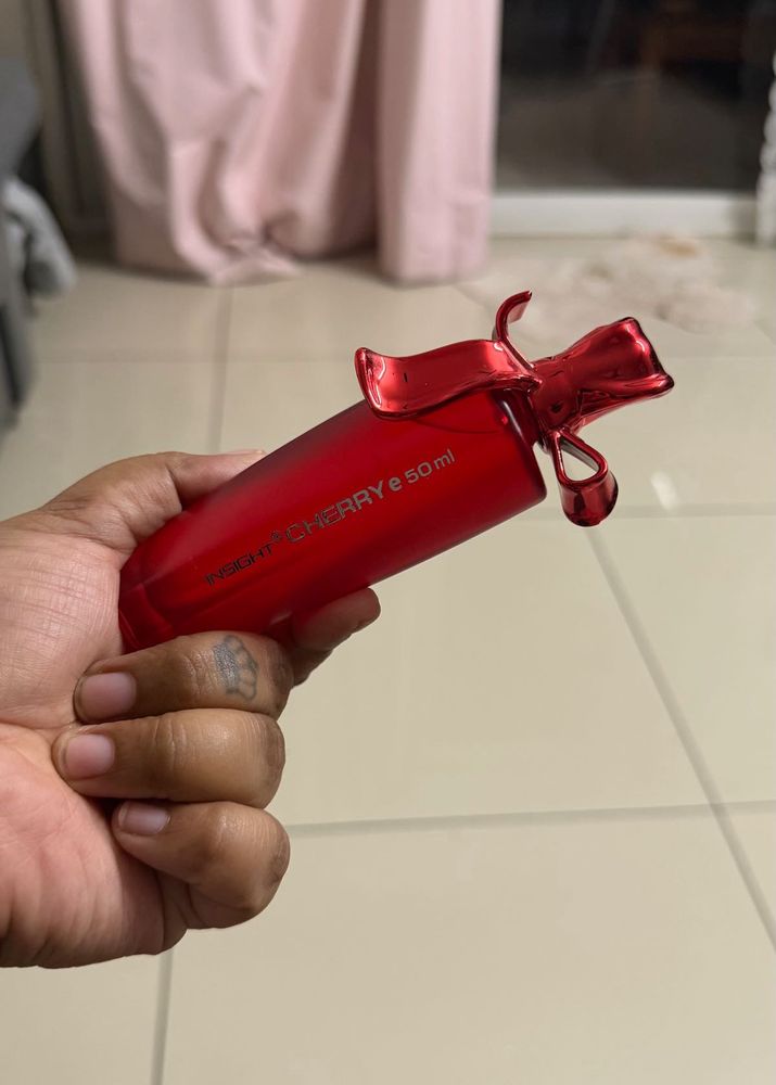 insight Tempting Cherry Perfume