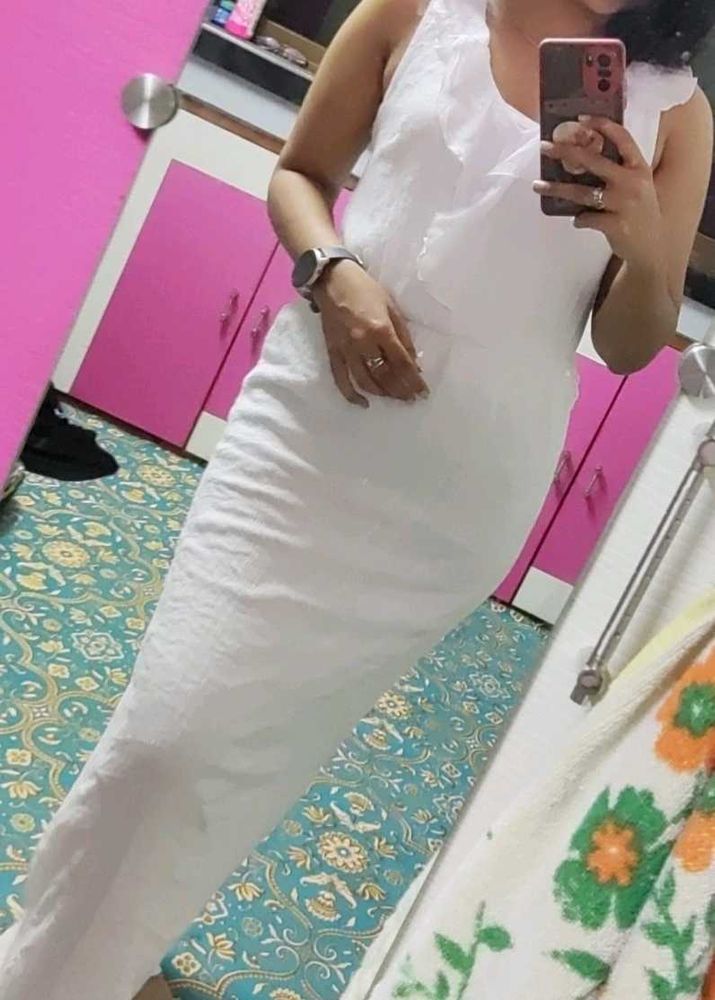Elegant White Maxi Dress