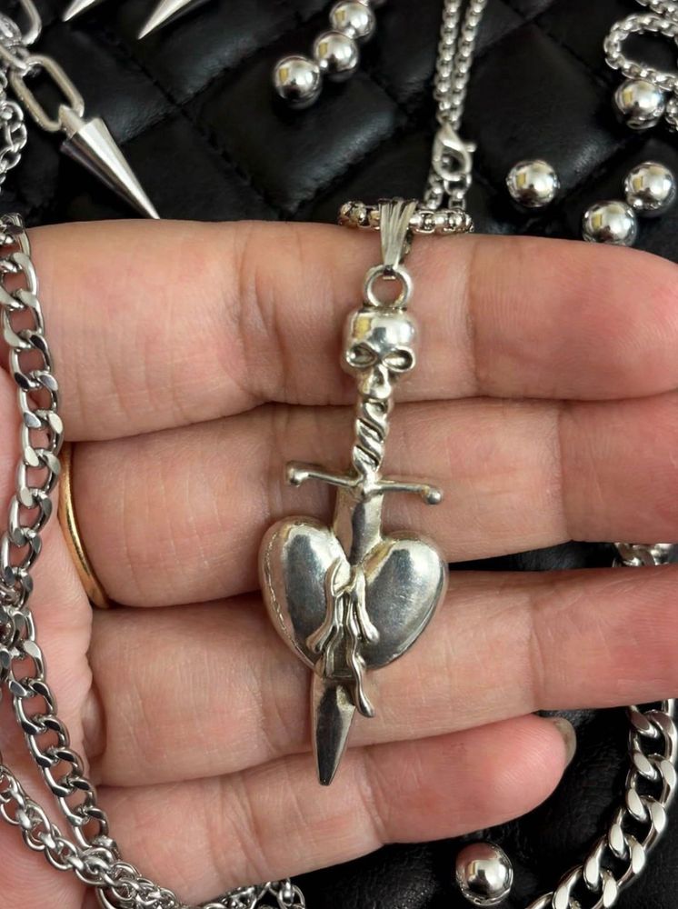 ⚔️ Y2K SWORD THROUGH HEART SILVER PENDANT NECKLACE
