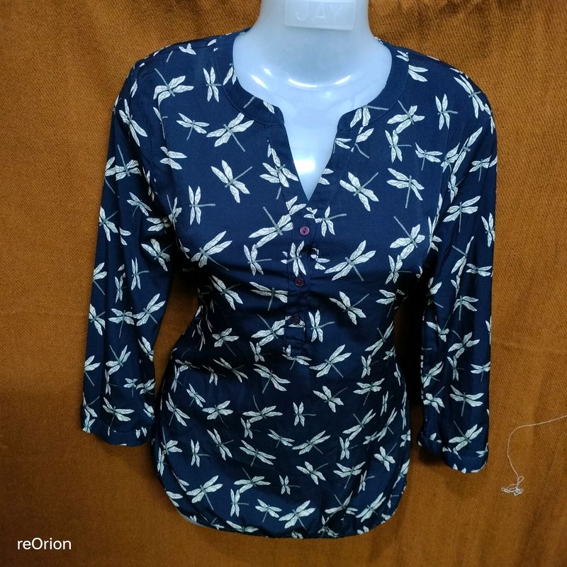 7) Printed Top