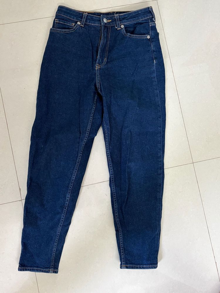 Classic High-Waisted Dark Wash Jeans