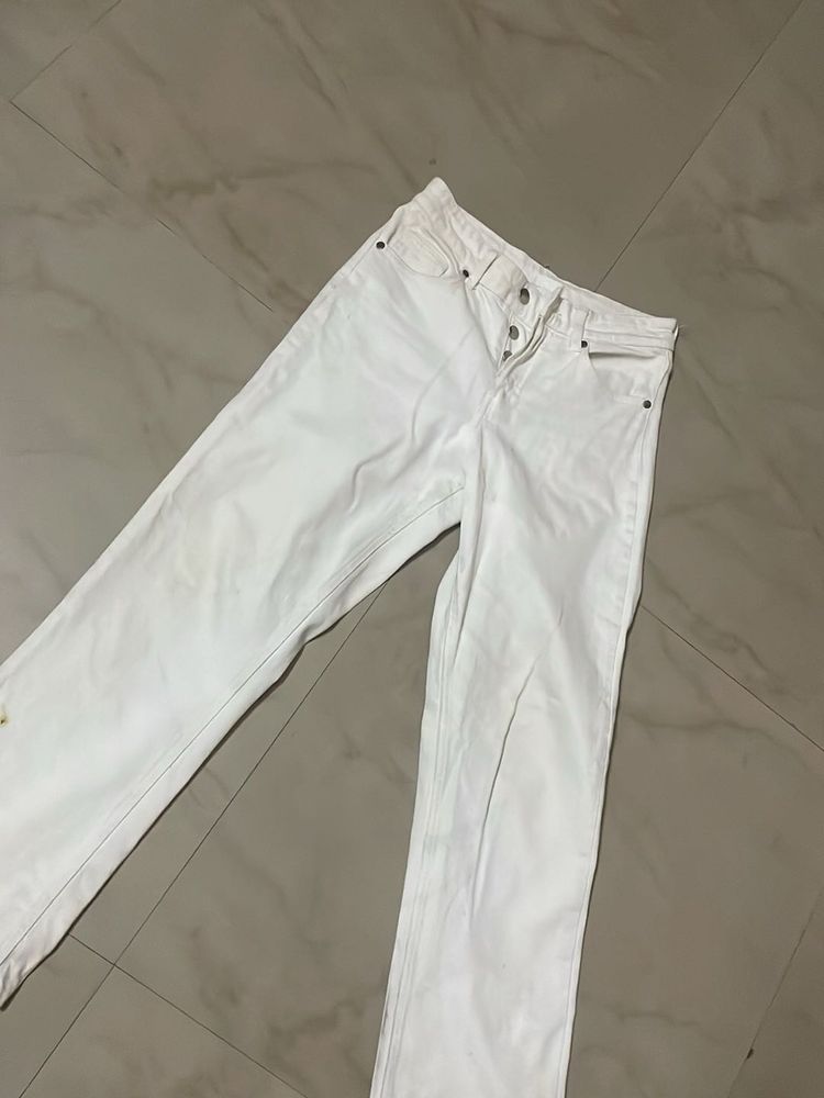 White Button-Fly Jeans
