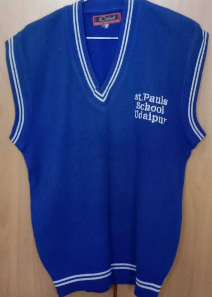 nevy blue colour school uniform sweater