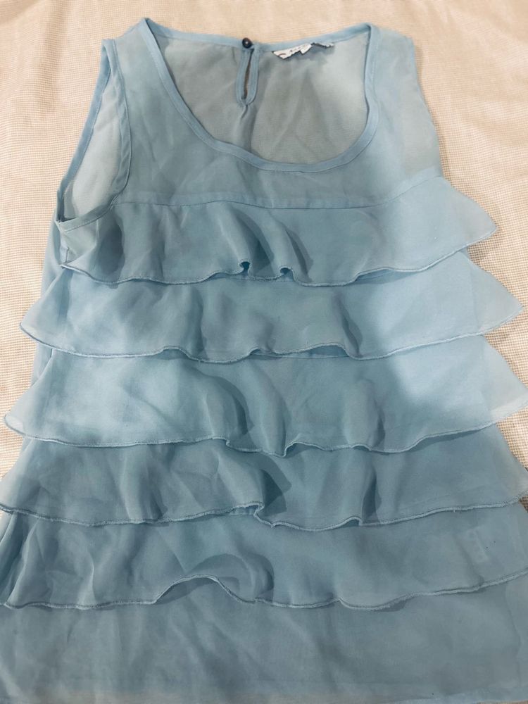 Chic Ruffled Light Blue Sleeveless Top