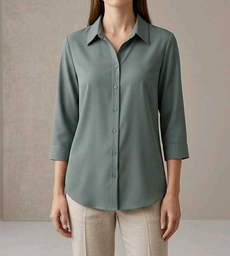 Classic 3/4 Sleeve Button-Up Shirt